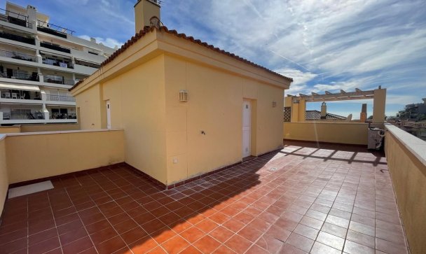 apartment - Wiederverkauf - Benalmadena - Torrequebrada