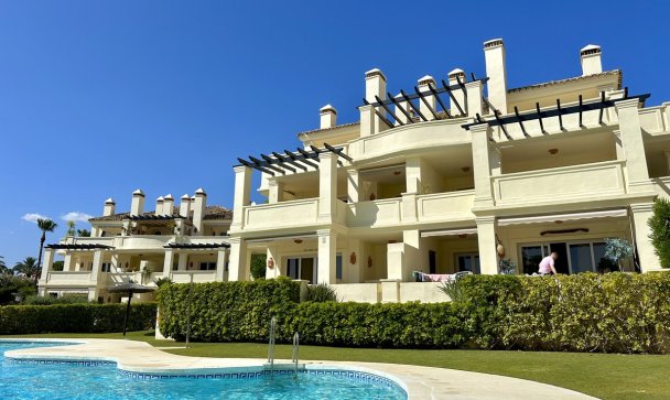 apartment - Wiederverkauf - Casares - Casares Centro