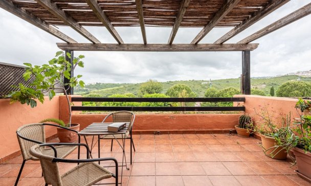 apartment - Wiederverkauf - Casares - Casares Centro