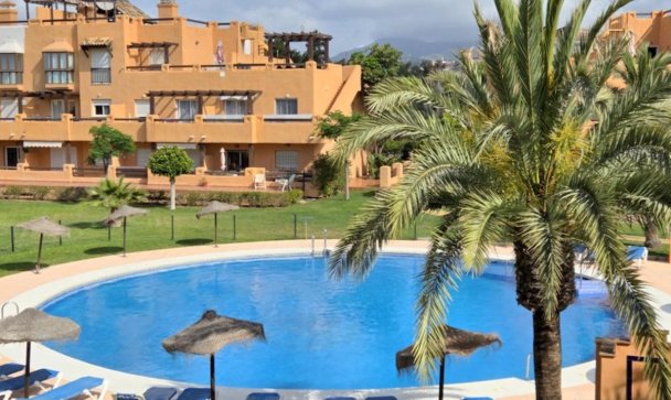 apartment - Wiederverkauf - Casares - Casares Centro