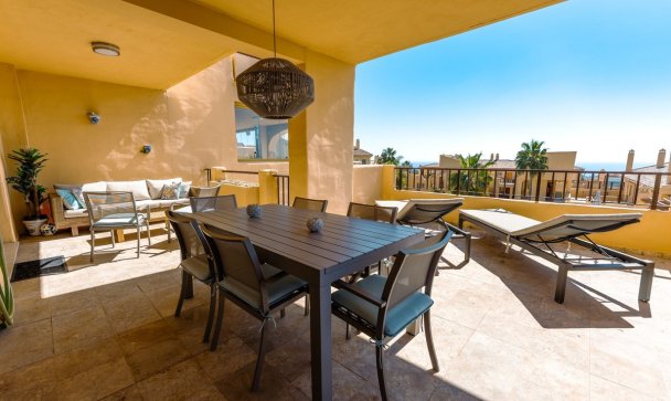 apartment - Wiederverkauf - Estepona - Atalaya