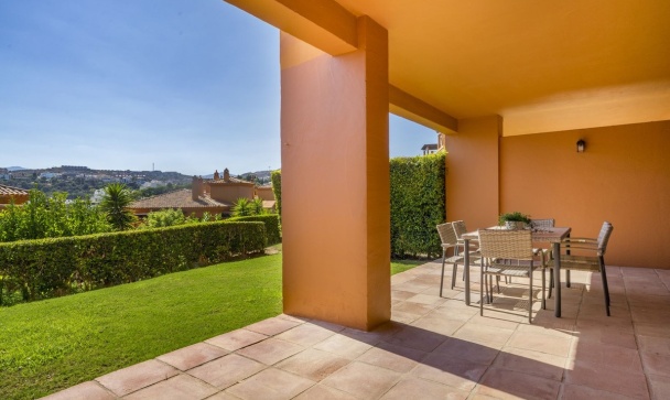 apartment - Wiederverkauf - Estepona - Atalaya