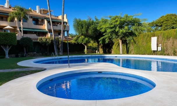 apartment - Wiederverkauf - Estepona - Bel Air