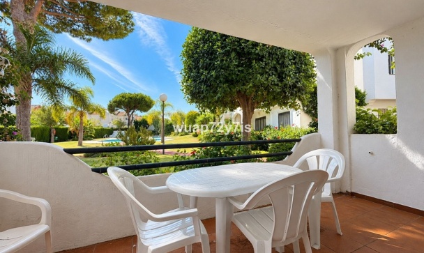 apartment - Wiederverkauf - Estepona - Costalita