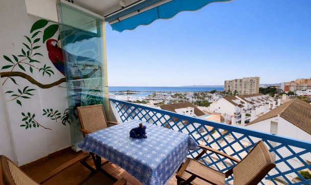 apartment - Wiederverkauf - Estepona - Estepona Centro