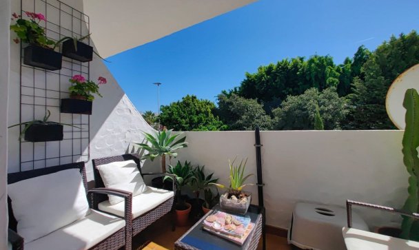apartment - Wiederverkauf - Estepona - Estepona Centro