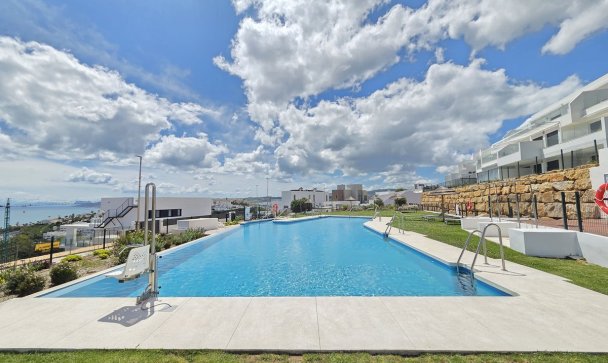 apartment - Wiederverkauf - Estepona - Estepona Centro