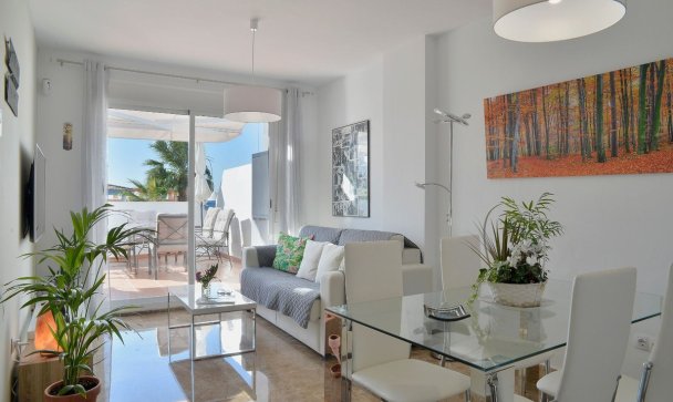 apartment - Wiederverkauf - Estepona - Estepona Centro