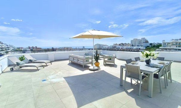 apartment - Wiederverkauf - Estepona - Estepona Centro