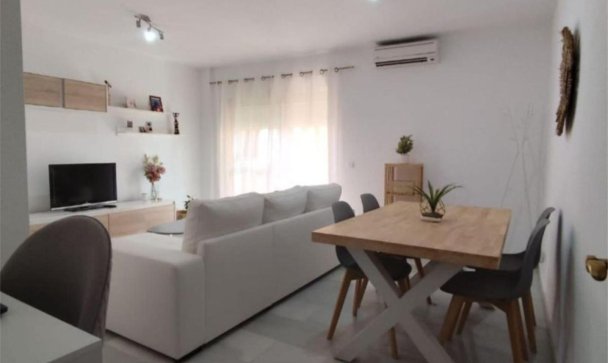 apartment - Wiederverkauf - Estepona - Estepona Centro