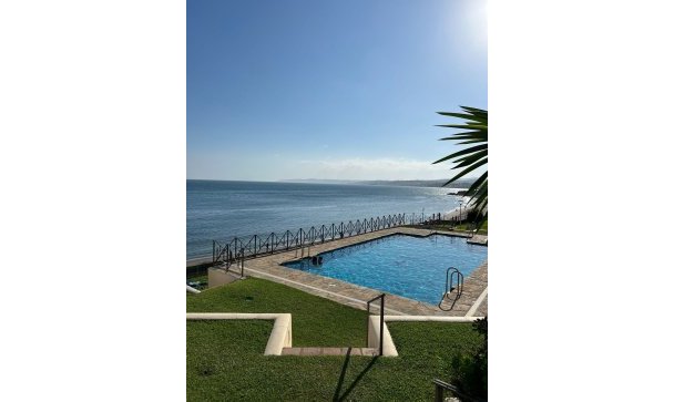 apartment - Wiederverkauf - Estepona - Estepona Centro
