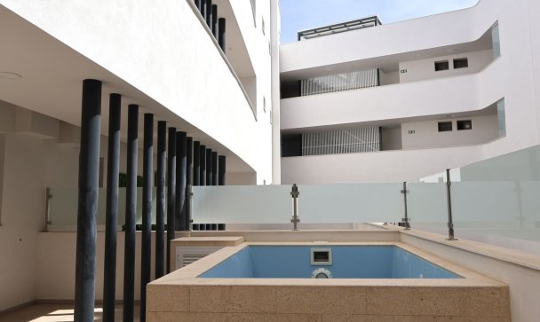 apartment - Wiederverkauf - Estepona - Estepona Centro