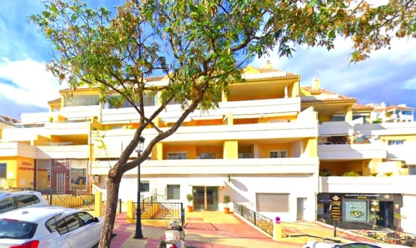 apartment - Wiederverkauf - Estepona - Estepona Centro