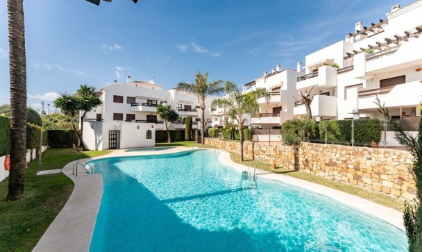 apartment - Wiederverkauf - Estepona - Estepona Centro