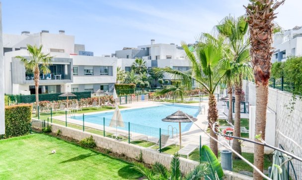 apartment - Wiederverkauf - Estepona - Estepona Centro