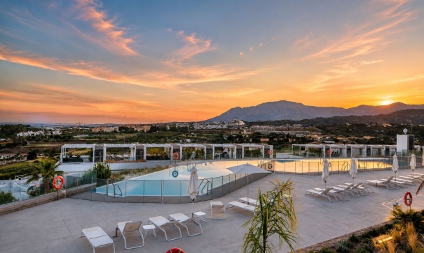 apartment - Wiederverkauf - Estepona - Estepona Centro