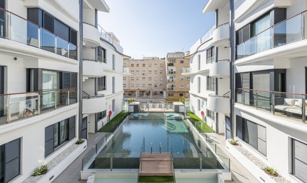 apartment - Wiederverkauf - Estepona - Estepona Centro