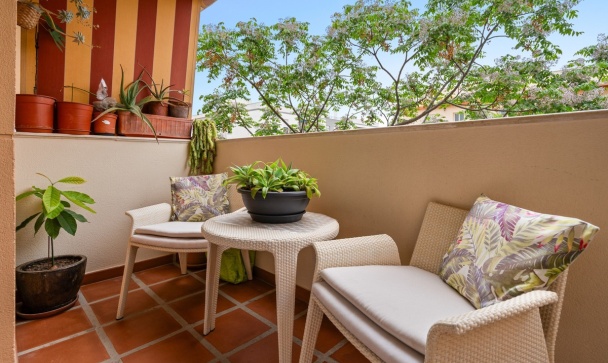 apartment - Wiederverkauf - Estepona - Estepona Centro