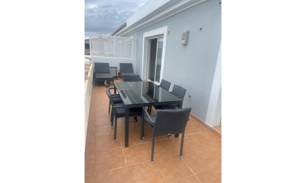 apartment - Wiederverkauf - Estepona - Estepona Centro