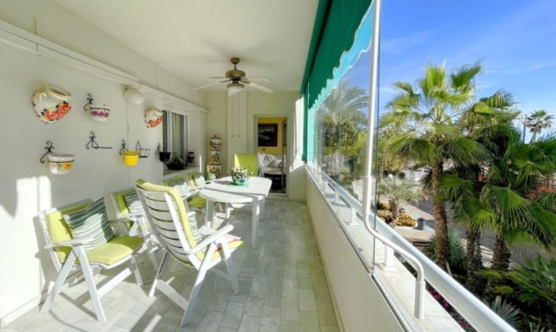 apartment - Wiederverkauf - Estepona - Estepona Centro
