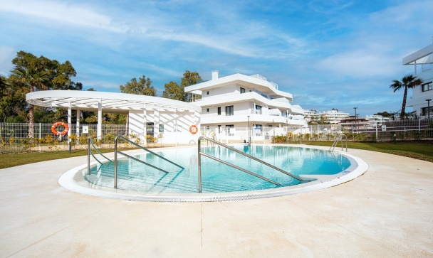 apartment - Wiederverkauf - Estepona - Estepona Centro