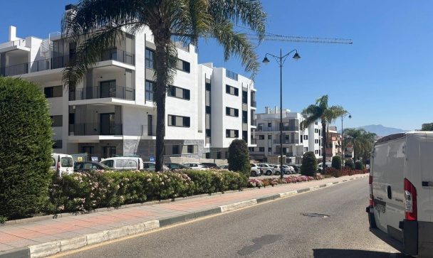 apartment - Wiederverkauf - Estepona - Estepona Centro