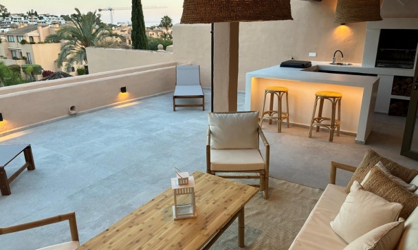 apartment - Wiederverkauf - Estepona - Estepona Centro