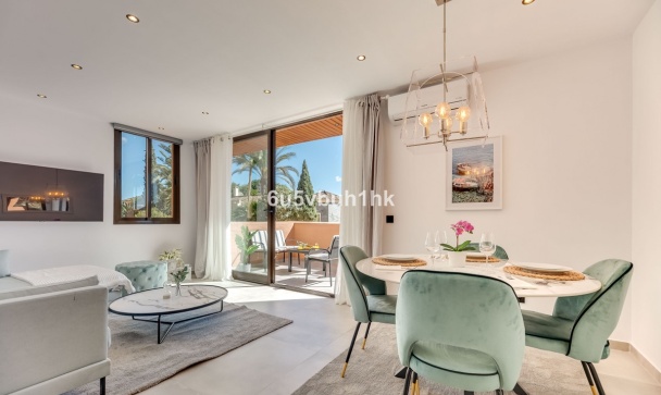 apartment - Wiederverkauf - Estepona - Estepona Centro