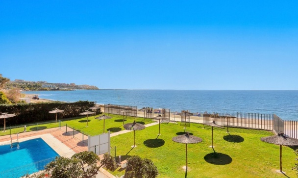 apartment - Wiederverkauf - Estepona - Estepona Centro