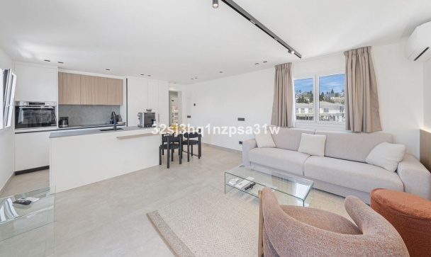 apartment - Wiederverkauf - Estepona - Estepona Centro