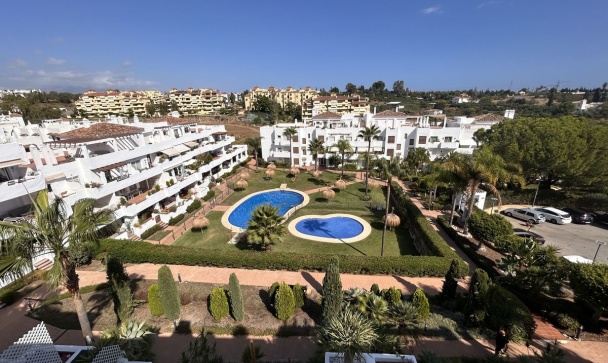 apartment - Wiederverkauf - Estepona - Estepona Centro