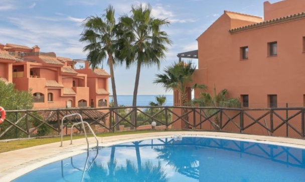 apartment - Wiederverkauf - Estepona - Estepona Centro
