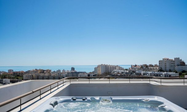 apartment - Wiederverkauf - Estepona - Estepona Centro