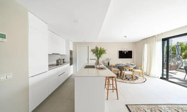 apartment - Wiederverkauf - Estepona - Estepona Centro