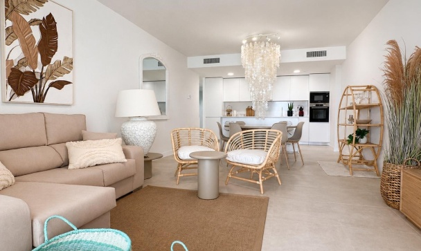 apartment - Wiederverkauf - Estepona - Estepona Centro
