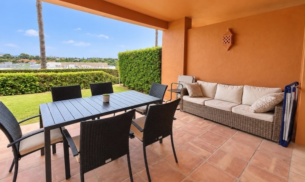 apartment - Wiederverkauf - Estepona - Estepona Centro