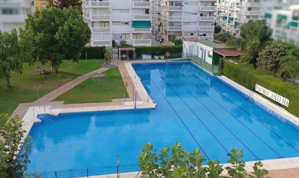 apartment - Wiederverkauf - Estepona - Estepona Centro