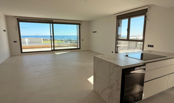 apartment - Wiederverkauf - Estepona - New Golden Mile