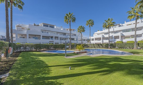 apartment - Wiederverkauf - Estepona - Selwo