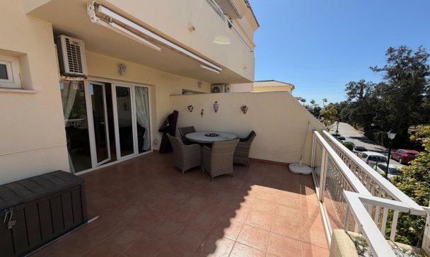 apartment - Wiederverkauf - Fuengirola - Torreblanca