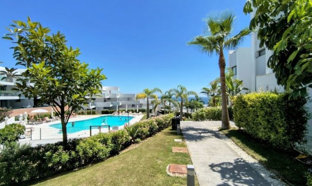 apartment - Wiederverkauf - Manilva - La Duquesa
