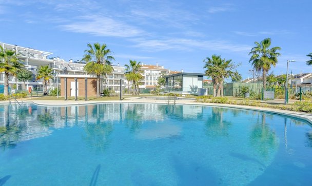 apartment - Wiederverkauf - Manilva - Manilva Centro