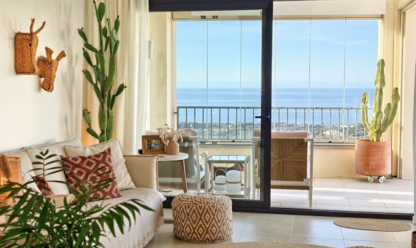 apartment - Wiederverkauf - Marbella - Altos de los Monteros