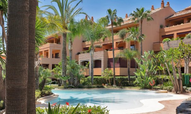 apartment - Wiederverkauf - Marbella - Bahía de Marbella