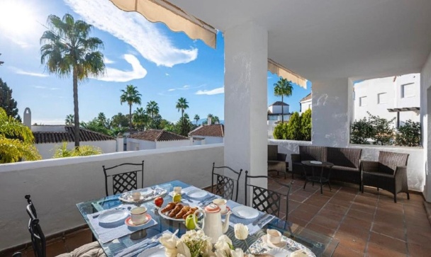 apartment - Wiederverkauf - Marbella - Bahía de Marbella