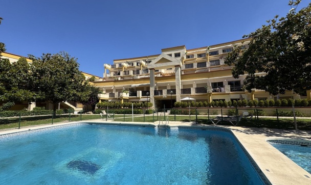 apartment - Wiederverkauf - Marbella - Elviria