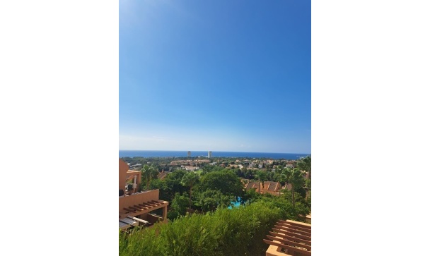 apartment - Wiederverkauf - Marbella - Elviria