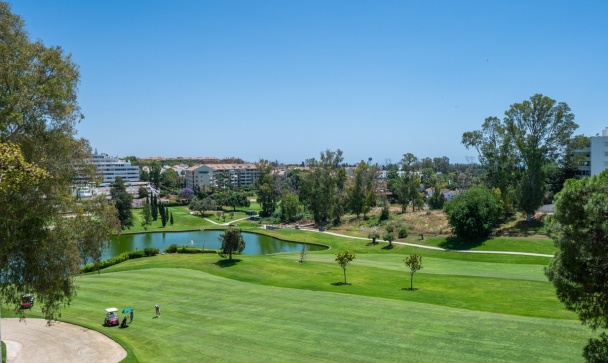 apartment - Wiederverkauf - Marbella - Guadalmina Alta