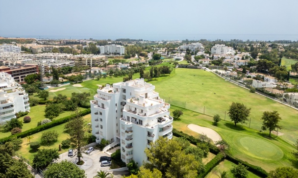 apartment - Wiederverkauf - Marbella - Guadalmina Alta