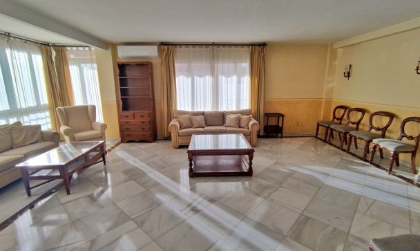 apartment - Wiederverkauf - Marbella - Marbella Centro